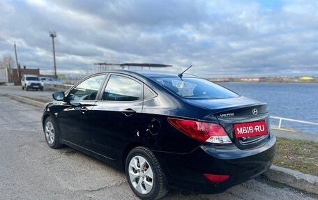 Hyundai Solaris II рестайлинг, 2014 год, 900 000 рублей, 3 фотография