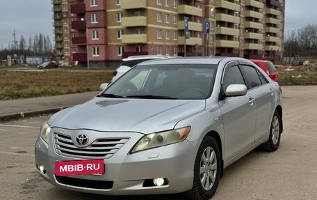 Toyota Camry, 2006 год, 910 000 рублей, 2 фотография