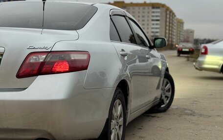 Toyota Camry, 2006 год, 910 000 рублей, 11 фотография