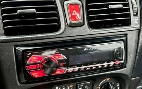 Nissan Almera, 2004 год, 272 000 рублей, 19 фотография