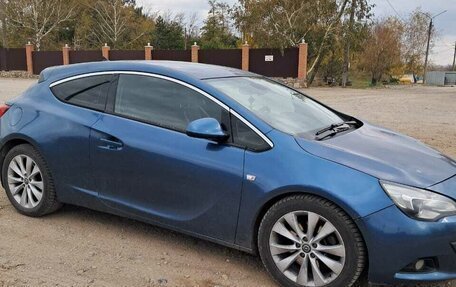 Opel Astra J, 2014 год, 899 999 рублей, 10 фотография