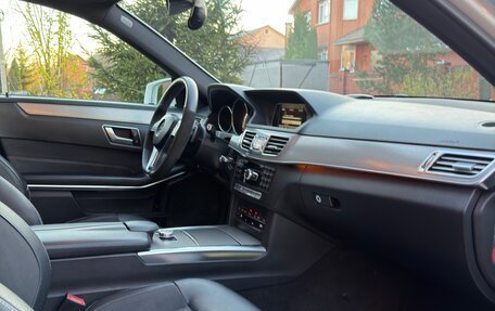 Mercedes-Benz E-Класс, 2013 год, 1 500 000 рублей, 8 фотография