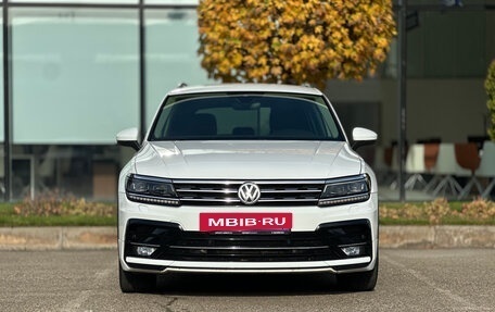 Volkswagen Tiguan II, 2020 год, 3 080 000 рублей, 5 фотография