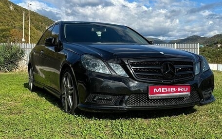 Mercedes-Benz E-Класс, 2009 год, 1 750 000 рублей, 1 фотография