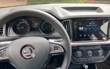 Skoda Kamiq I, 2022 год, 2 099 999 рублей, 10 фотография