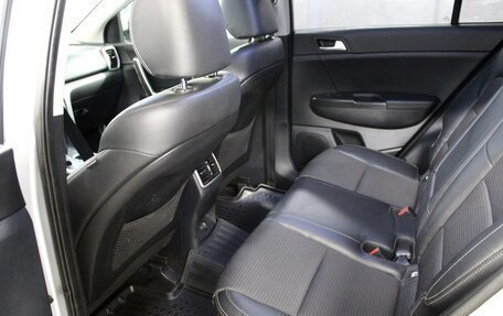 KIA Sportage IV рестайлинг, 2018 год, 1 650 000 рублей, 10 фотография