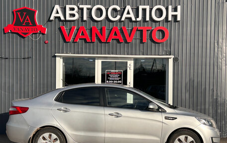 KIA Rio III рестайлинг, 2013 год, 850 000 рублей, 3 фотография
