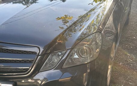 Mercedes-Benz E-Класс, 2009 год, 1 750 000 рублей, 3 фотография