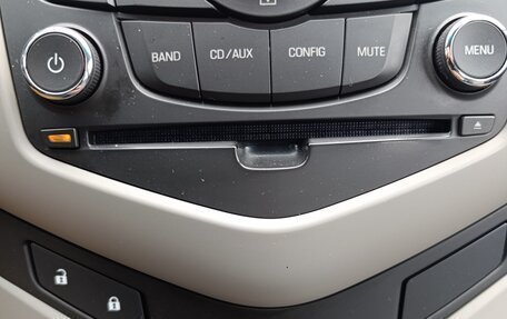 Chevrolet Cruze II, 2010 год, 800 000 рублей, 13 фотография