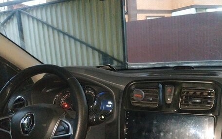 Renault Sandero II рестайлинг, 2021 год, 1 500 000 рублей, 2 фотография