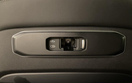 BMW X5, 2025 год, 15 000 000 рублей, 19 фотография