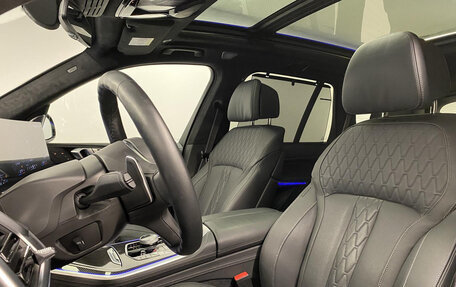 BMW X5, 2025 год, 15 000 000 рублей, 31 фотография