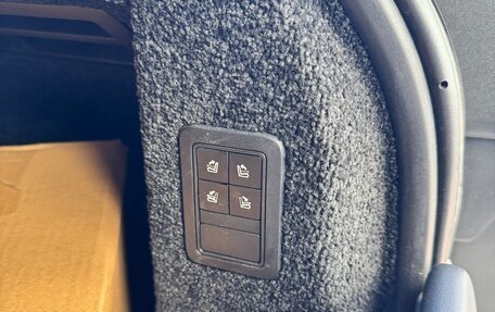 Land Rover Range Rover IV рестайлинг, 2014 год, 4 095 000 рублей, 20 фотография