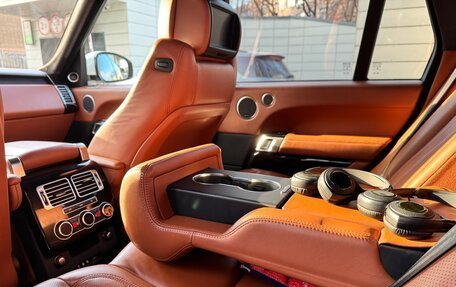 Land Rover Range Rover IV рестайлинг, 2014 год, 4 095 000 рублей, 17 фотография