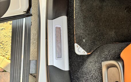 Land Rover Range Rover IV рестайлинг, 2014 год, 4 095 000 рублей, 19 фотография