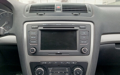 Skoda Octavia, 2011 год, 960 000 рублей, 18 фотография