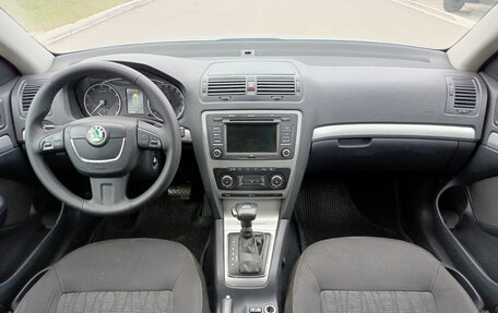 Skoda Octavia, 2011 год, 960 000 рублей, 17 фотография