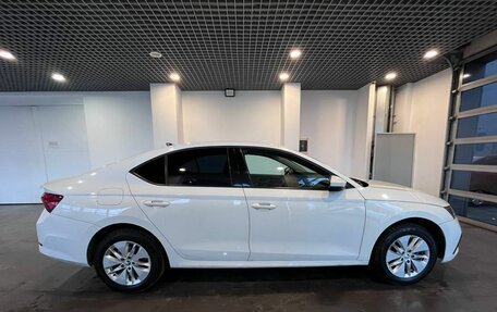 Skoda Octavia IV, 2021 год, 1 561 000 рублей, 2 фотография