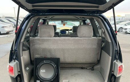 Toyota Estima III рестайлинг -2, 2003 год, 1 129 000 рублей, 19 фотография