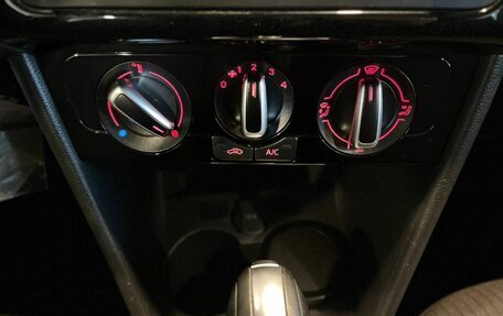 Volkswagen Polo VI (EU Market), 2018 год, 1 372 000 рублей, 15 фотография