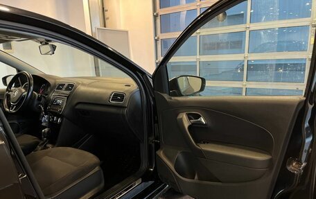 Volkswagen Polo VI (EU Market), 2018 год, 1 372 000 рублей, 27 фотография