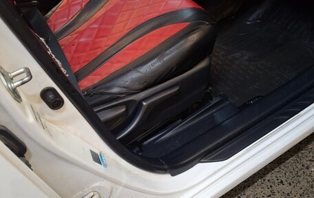 Toyota Ractis II, 2011 год, 1 200 000 рублей, 9 фотография