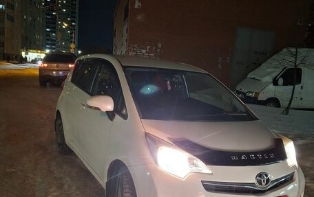 Toyota Ractis II, 2011 год, 1 200 000 рублей, 11 фотография