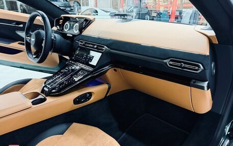 Aston Martin V8 Vantage IV, 2025 год, 27 246 588 рублей, 7 фотография