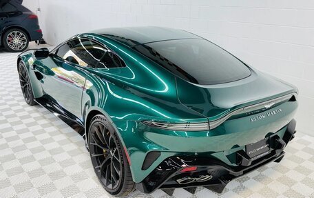 Aston Martin V8 Vantage IV, 2025 год, 27 246 588 рублей, 10 фотография