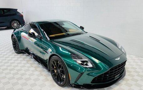 Aston Martin V8 Vantage IV, 2025 год, 27 246 588 рублей, 13 фотография