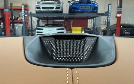 Aston Martin V8 Vantage IV, 2025 год, 27 246 588 рублей, 36 фотография