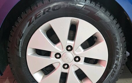 KIA Rio III рестайлинг, 2012 год, 820 000 рублей, 19 фотография