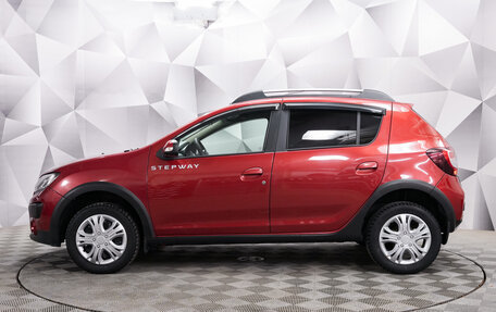 Renault Sandero II рестайлинг, 2018 год, 948 000 рублей, 2 фотография