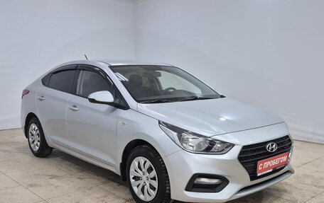 Hyundai Solaris II рестайлинг, 2018 год, 1 250 000 рублей, 3 фотография