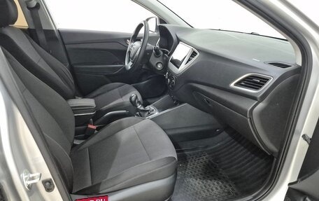 Hyundai Solaris II рестайлинг, 2018 год, 1 250 000 рублей, 13 фотография