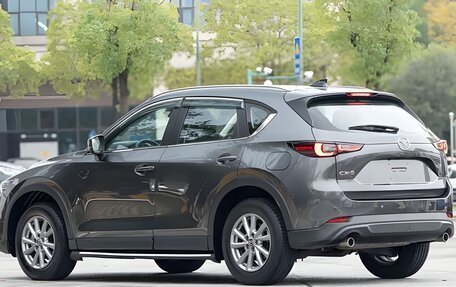 Mazda CX-5 II, 2022 год, 2 400 000 рублей, 4 фотография