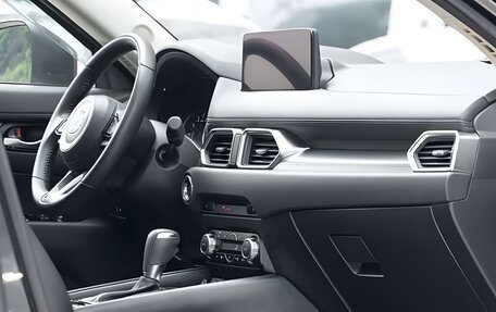 Mazda CX-5 II, 2022 год, 2 400 000 рублей, 10 фотография