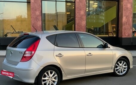Hyundai i30 I, 2011 год, 700 000 рублей, 7 фотография
