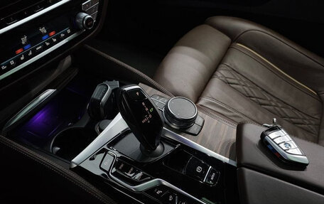 BMW 6 серия, 2021 год, 3 950 000 рублей, 12 фотография