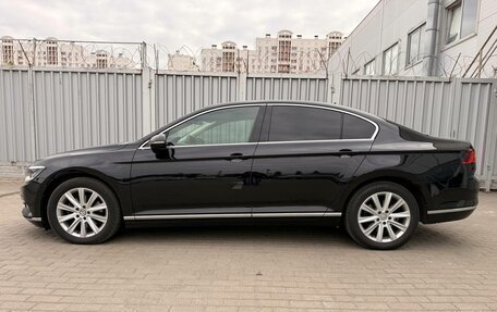Volkswagen Passat B8 рестайлинг, 2018 год, 2 650 000 рублей, 8 фотография