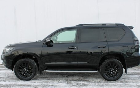 Toyota Land Cruiser Prado 150 рестайлинг 2, 2021 год, 5 950 000 рублей, 9 фотография