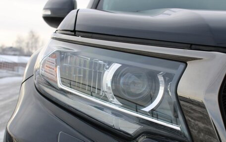 Toyota Land Cruiser Prado 150 рестайлинг 2, 2021 год, 5 950 000 рублей, 28 фотография