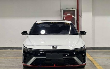 Hyundai Elantra, 2024 год, 1 900 000 рублей, 2 фотография