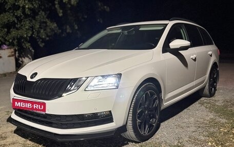 Skoda Octavia, 2019 год, 1 950 000 рублей, 19 фотография