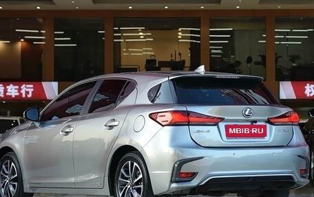 Lexus CT I рестайлинг, 2020 год, 2 500 000 рублей, 3 фотография