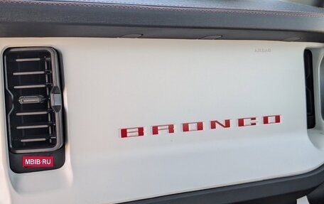 Ford Bronco, 2025 год, 12 365 097 рублей, 17 фотография