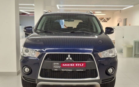 Mitsubishi Outlander III рестайлинг 3, 2011 год, 1 570 000 рублей, 6 фотография