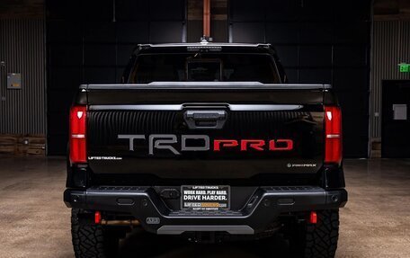 Toyota Tacoma, 2025 год, 10 857 046 рублей, 6 фотография