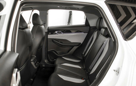 Geely Coolray I, 2023 год, 1 948 000 рублей, 10 фотография