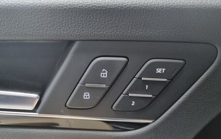 Audi Q5, 2021 год, 3 070 000 рублей, 17 фотография